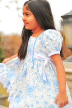 Load image into Gallery viewer, Lottie 2.0