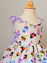 Load image into Gallery viewer, Lil Cupcake