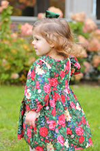 Load image into Gallery viewer, Green Vintage Christmas - 3T RTS